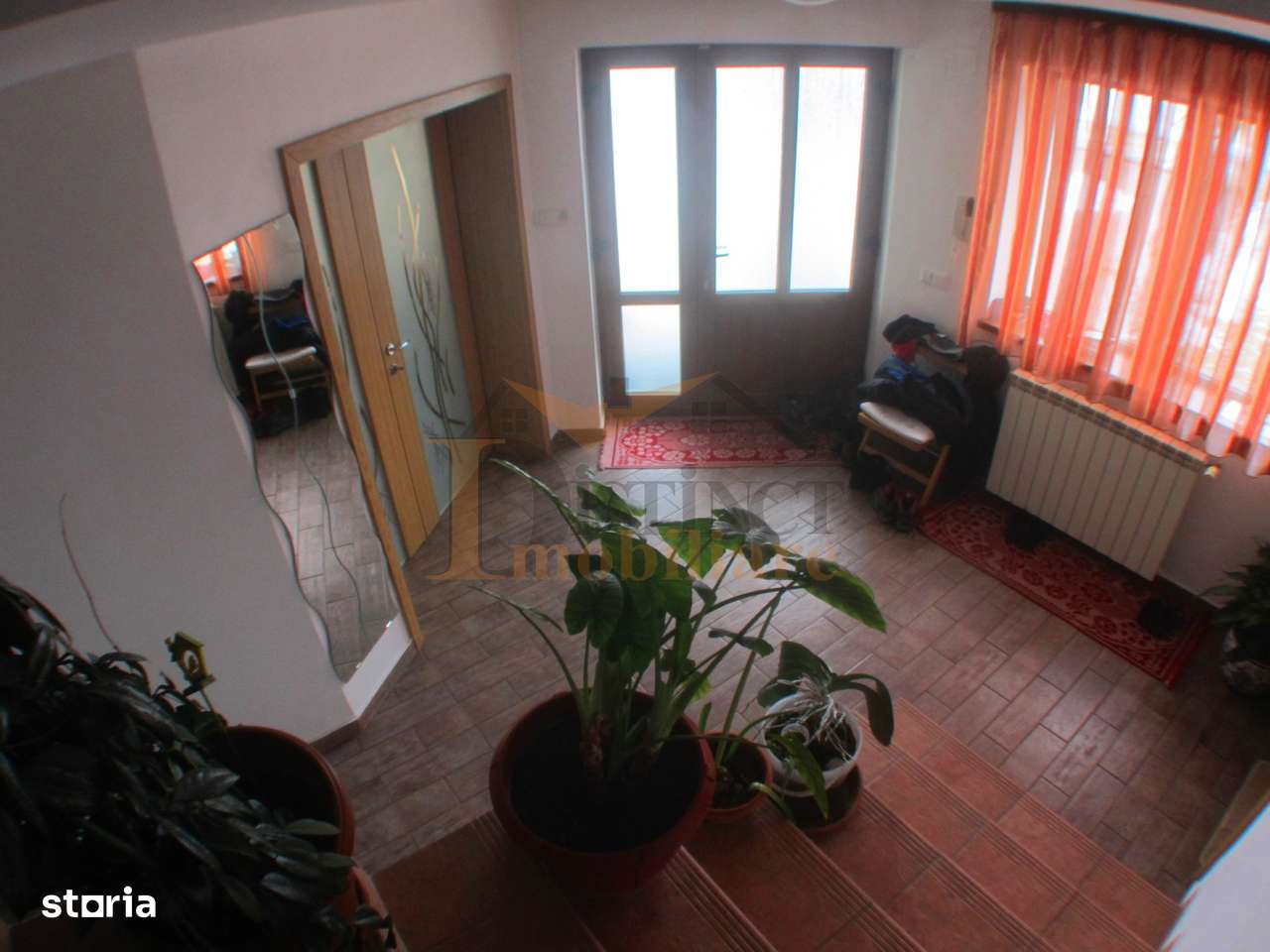 Vanzare vila cu 1500 mp teren, in Stupini, rezidenta sau sediu firma-7