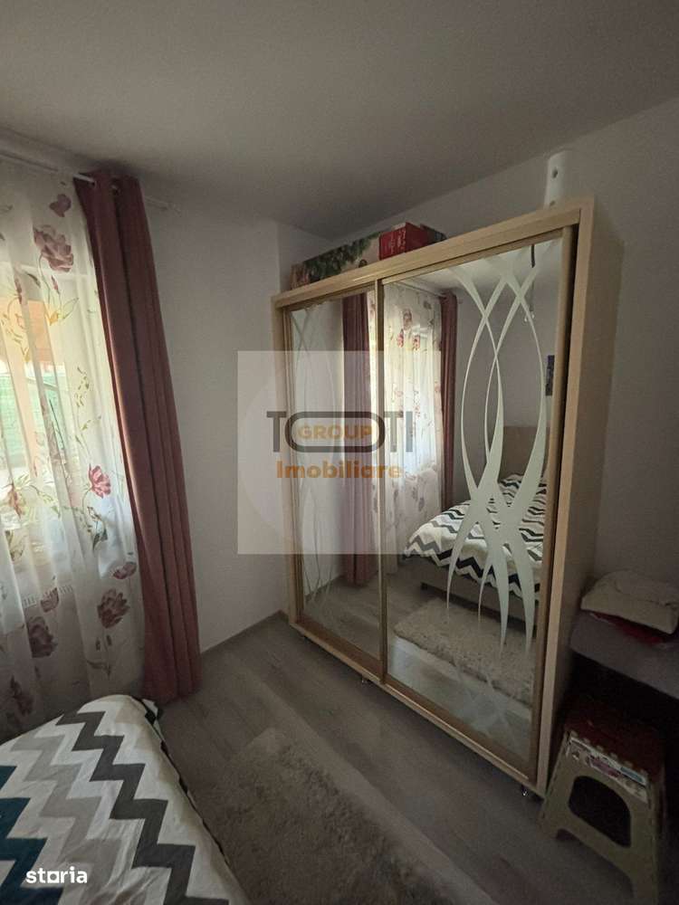 Apartament de vânzare în zona VALEA ADÂNCĂ, 3 camere decomandat-4