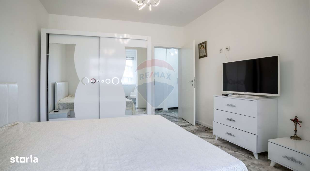 Apartament 3 camere, cu chiriași | panorama | - Imagine principală: 4/17