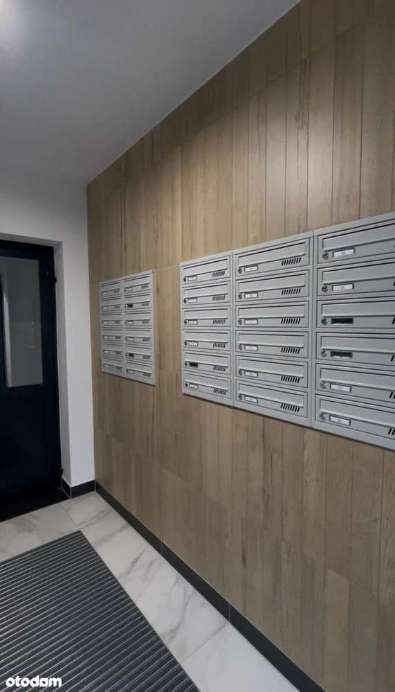 Nowa kawalerka z miejscem postojowym i komórką lokatorską-6