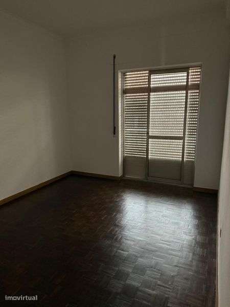 Apartamento T2 no  Laranjeiro - Grande imagem: 4/4