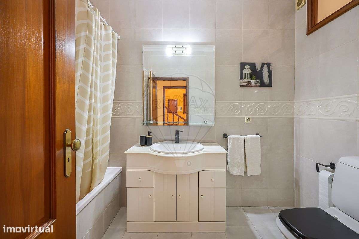 Apartamento T3 Duplex em São Bernardo-13