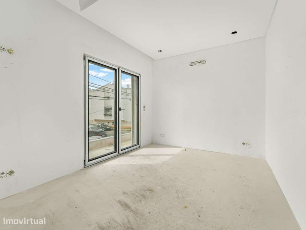 Moradia T3 em m construção com Jardim e Sótão - Via Rara - Santa Ir...-11