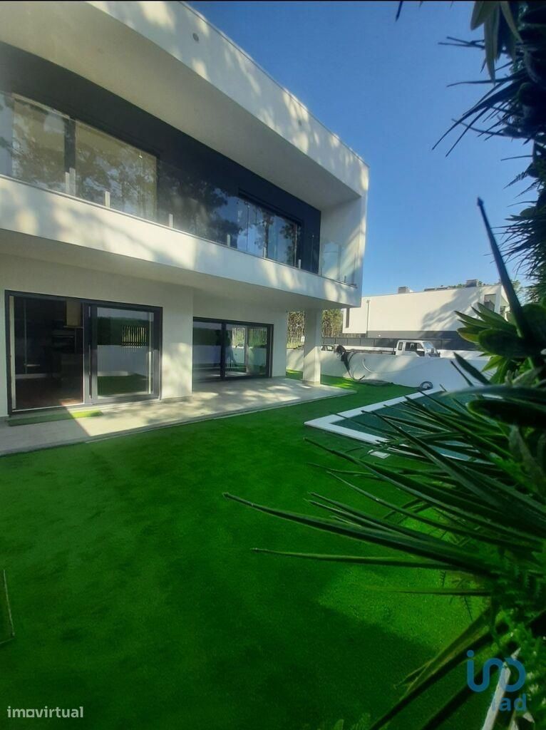 Casa T4 em Setúbal de 167,00 m2