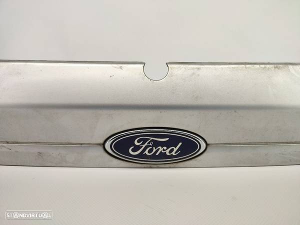 Friso Da Mala / Suporte De Matrícula Ford Fiesta Vi (Cb1, Ccn) - 3