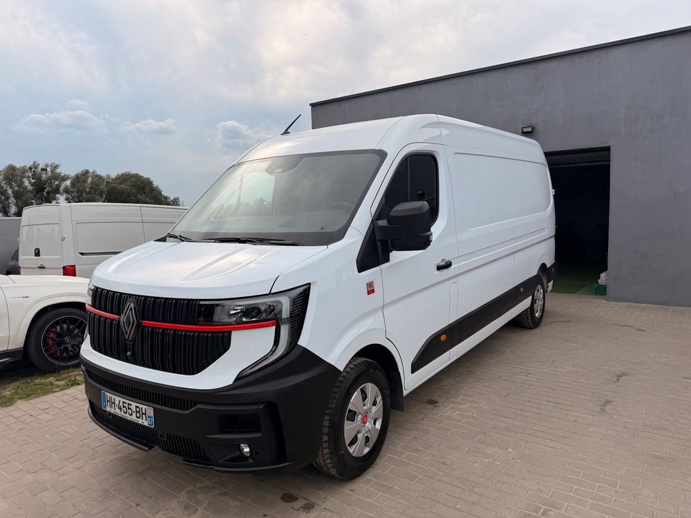 Renault Master 2025
