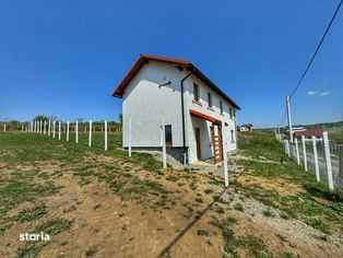 Casa individuala 720 mp teren- Hamba Sura Mare