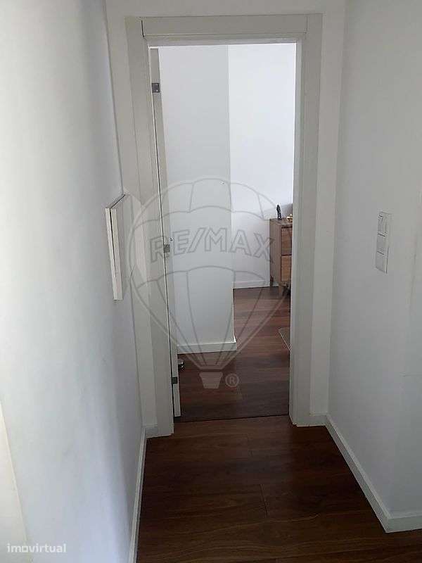 Apartamento T1 para arrendamento - Grande imagem: 2/26