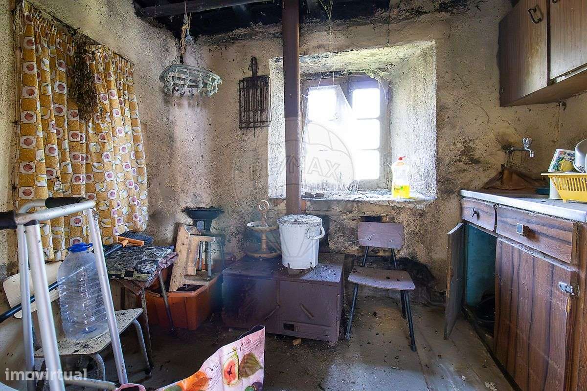 Moradia T1 para venda - Grande imagem: 4/16