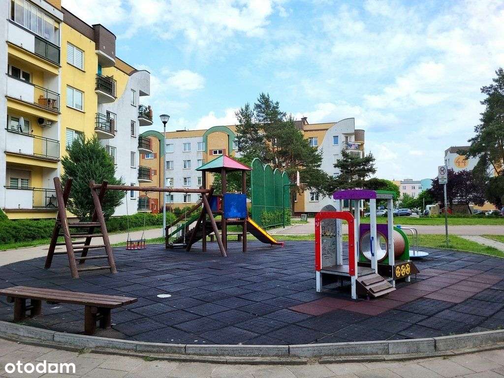 * * 2 pokoje do wejścia * * osiedle Bacieczki* *-16