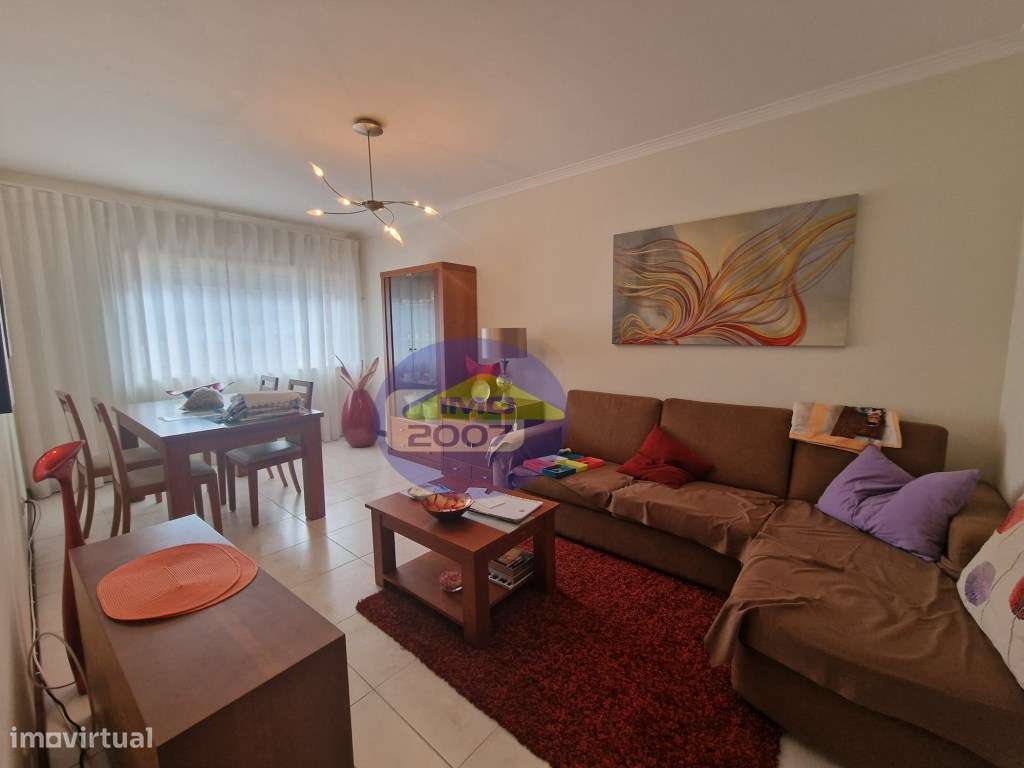 Apartamento T2 em Paços de Brandão-0