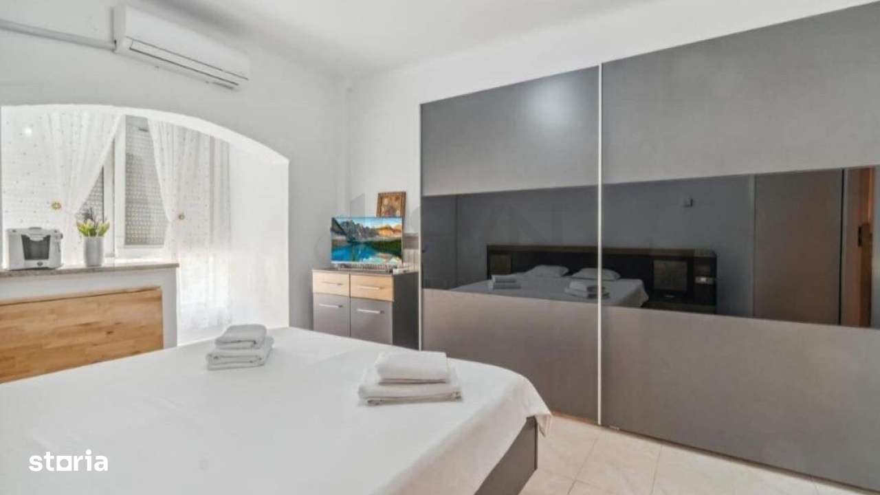 Garsoniera de vanzare in Capitale l Investitie - Imagine principală: 4/10