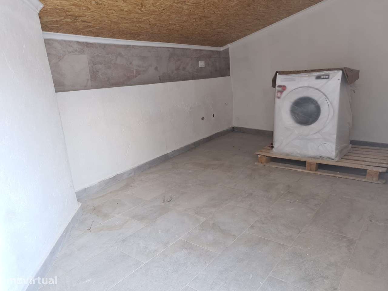 Moradia T3 Renovada Niza - Com Quintal-27
