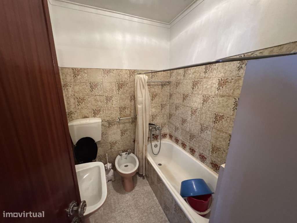 Apartamento T3 (4 assoalhadas) à venda em Alfornelos - Excelente lo... - Grande imagem: 5/9