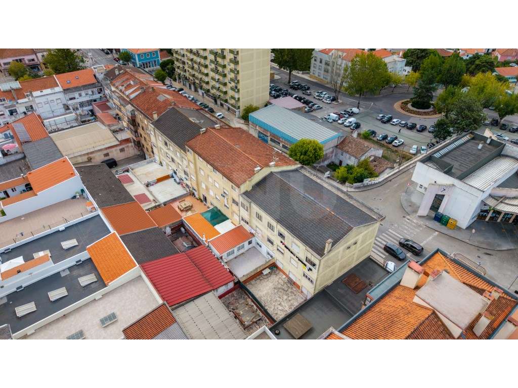 Apartamento T3 remodelado para venda no Sobral de Monte Agraço-31