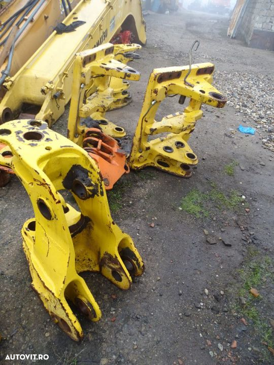 Conta fise  brat fata buldo Komatsu WB 93 ,R5 - 3