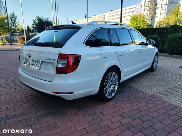 Skoda Superb 2.0 TDI Active DSG - 4