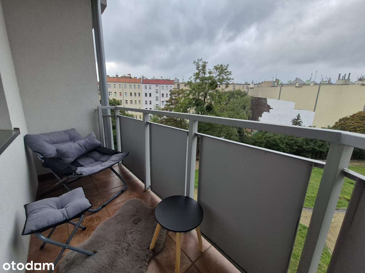 ul. Długa 1998 r. Szczepin Stare Miasto , balkon, winda , piwnica-1