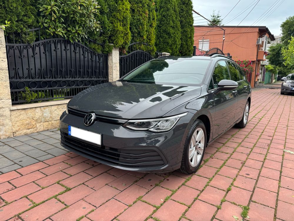 Volkswagen Golf VIII [2020 - Prezent] 1.0 eTSI MHEV 110CP DSG Life 2022
