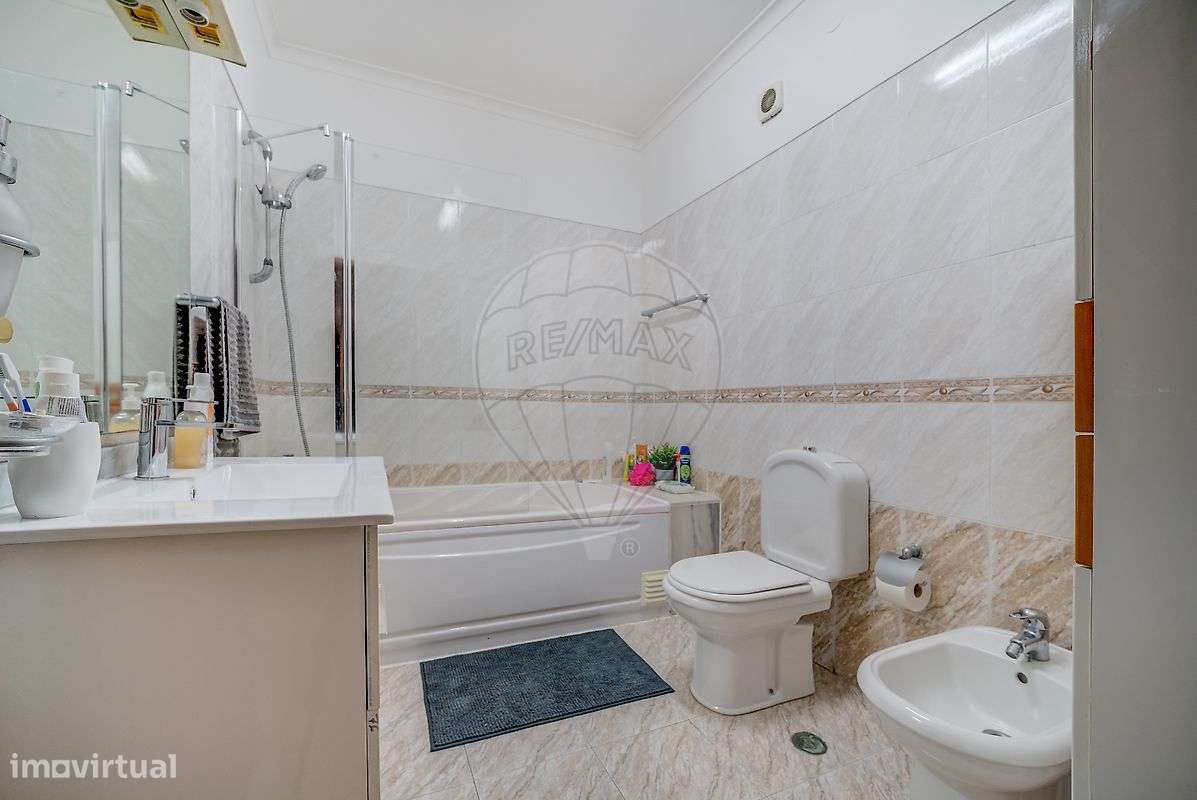 Apartamento T3 em Quinta do Conde-14