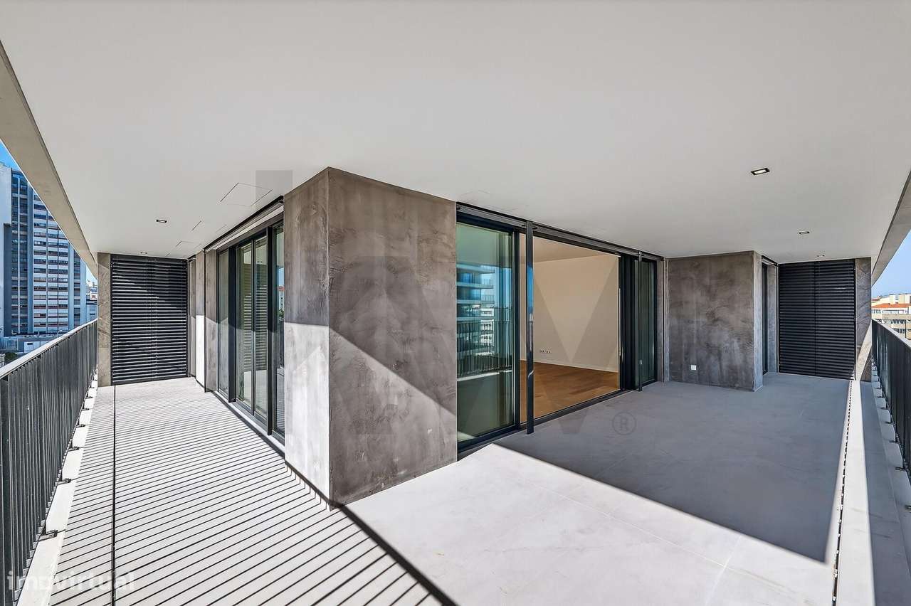 T3 com piscina e garagem em condomínio fechado, Linda-a-Velha, Oeiras - Grande imagem: 5/26