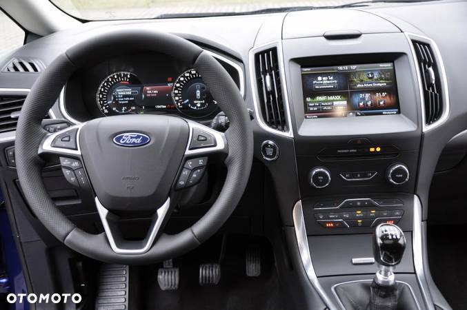 Ford S-Max 1.5 Eco Boost Start-Stopp Titanium - 24