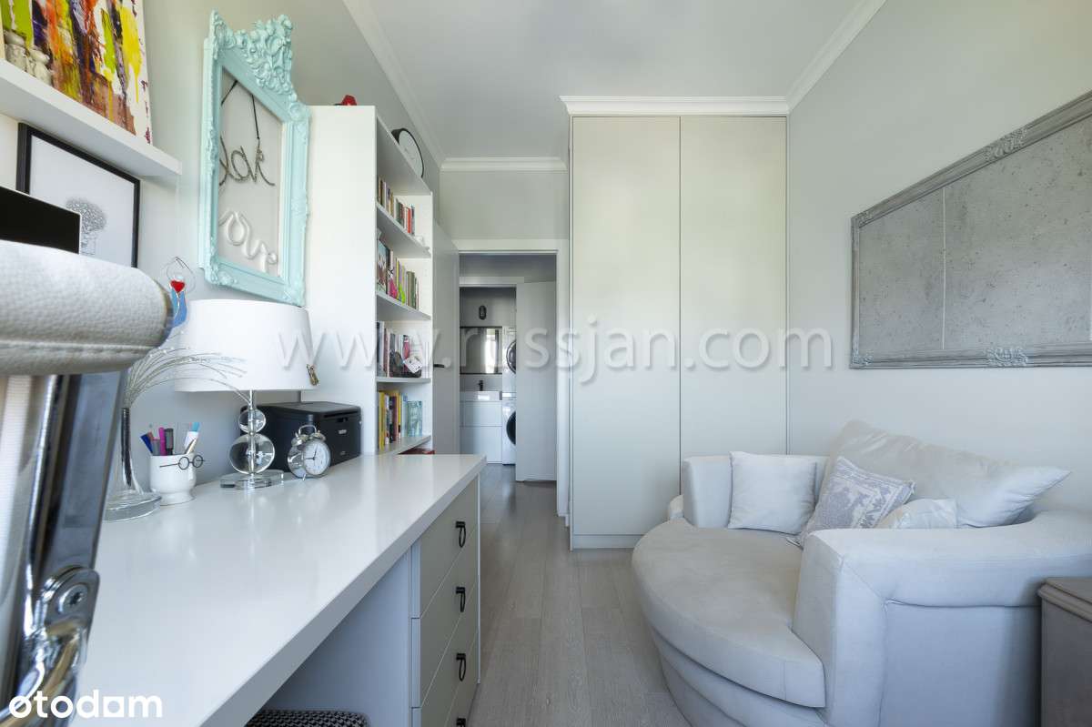 Wygodne mieszkanie osadzone w nowoczesnej enklawie-12