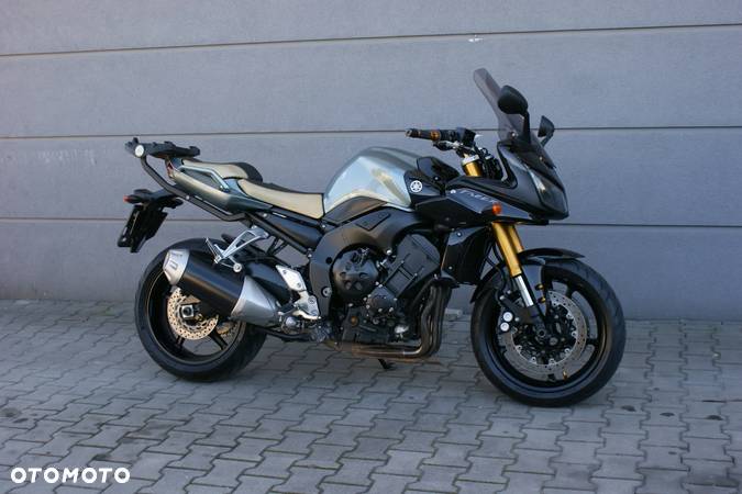 Yamaha FZ - 2