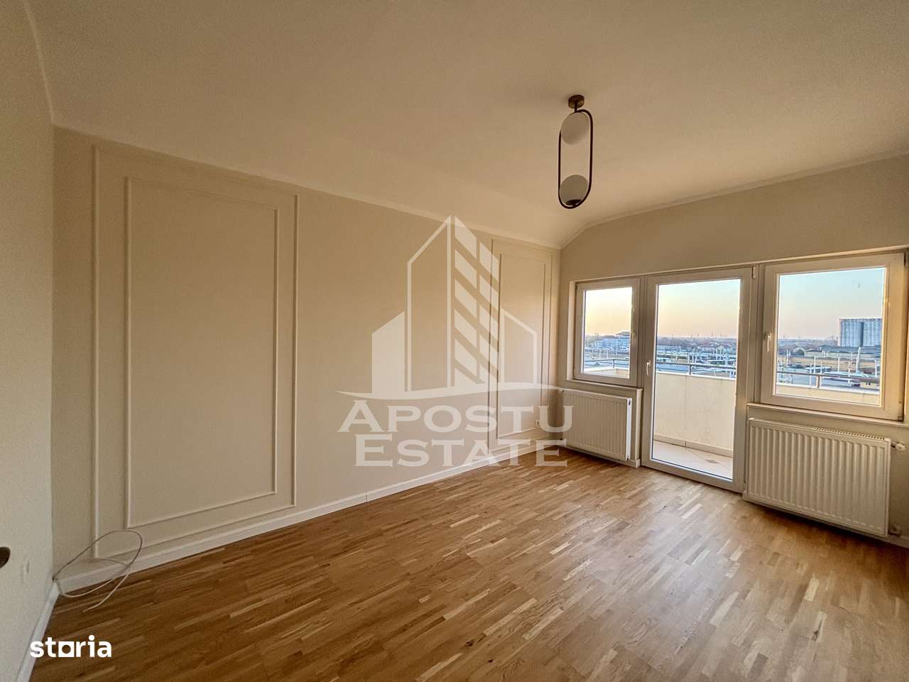 Apartament cu 4 camere in zona Dambovita cu pod amenajat, decomandat - Imagine principală: 5/11