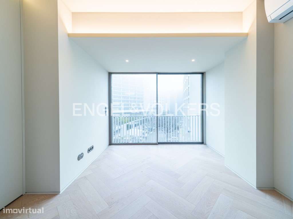 Apartamento T3 Luxo com vista Rio nas Amoreiras-18