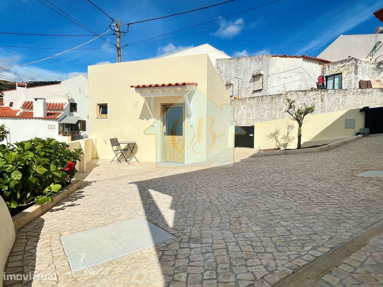 Moradia t2 +1 - totalmente recuperada -CADRICEIRA-27