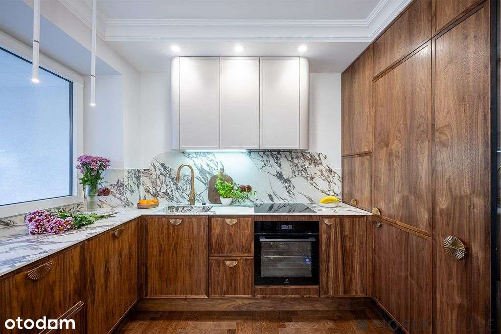 Piękny, Nowy apartament w odnowionym budynku !-10