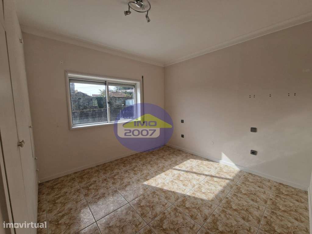 Moradia em Argoncilhe-8