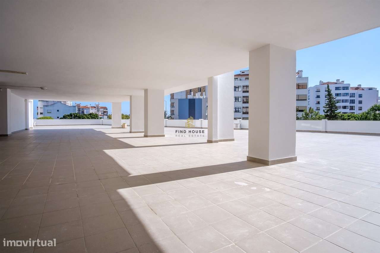T2 com vista mar, garagem e arrecadação em Condomínio com piscina e ja-44
