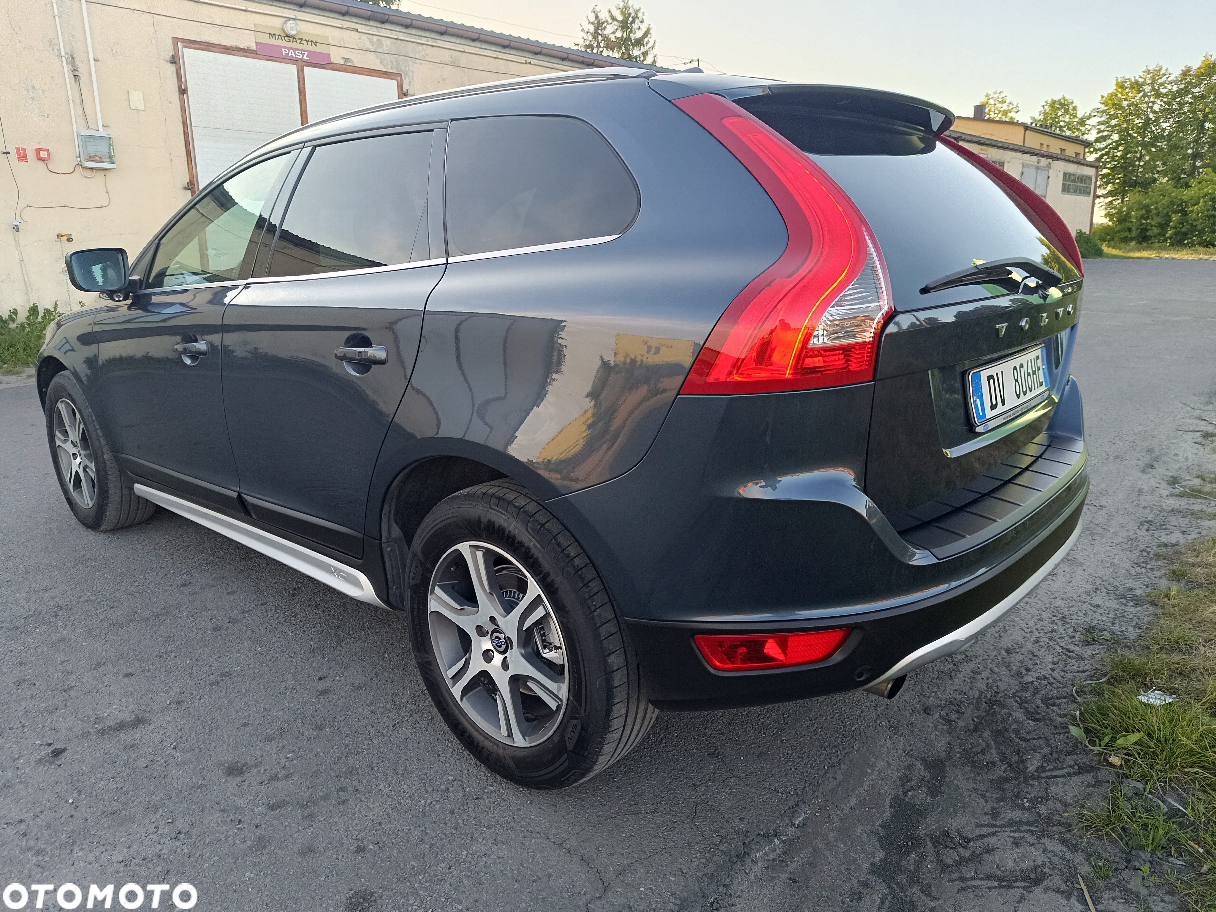 Volvo XC 60 D3 R Design - 14