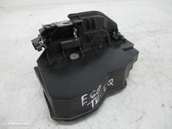 Fecho Porta Tras Dto Bmw 5 (E60) - 2