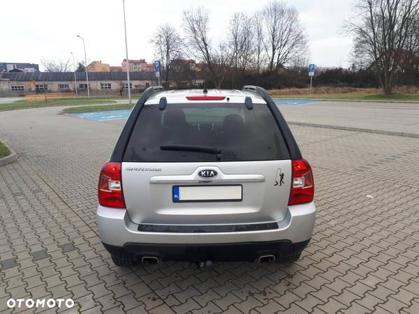 Kia Sportage 2.0 Freedom - 11