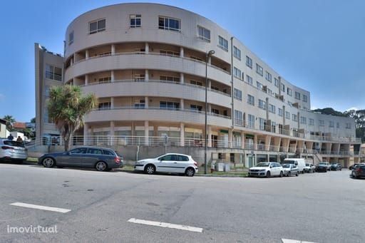 Apartamento T3 em condomínio fechado em Valadares, Vila Nova de Gaia