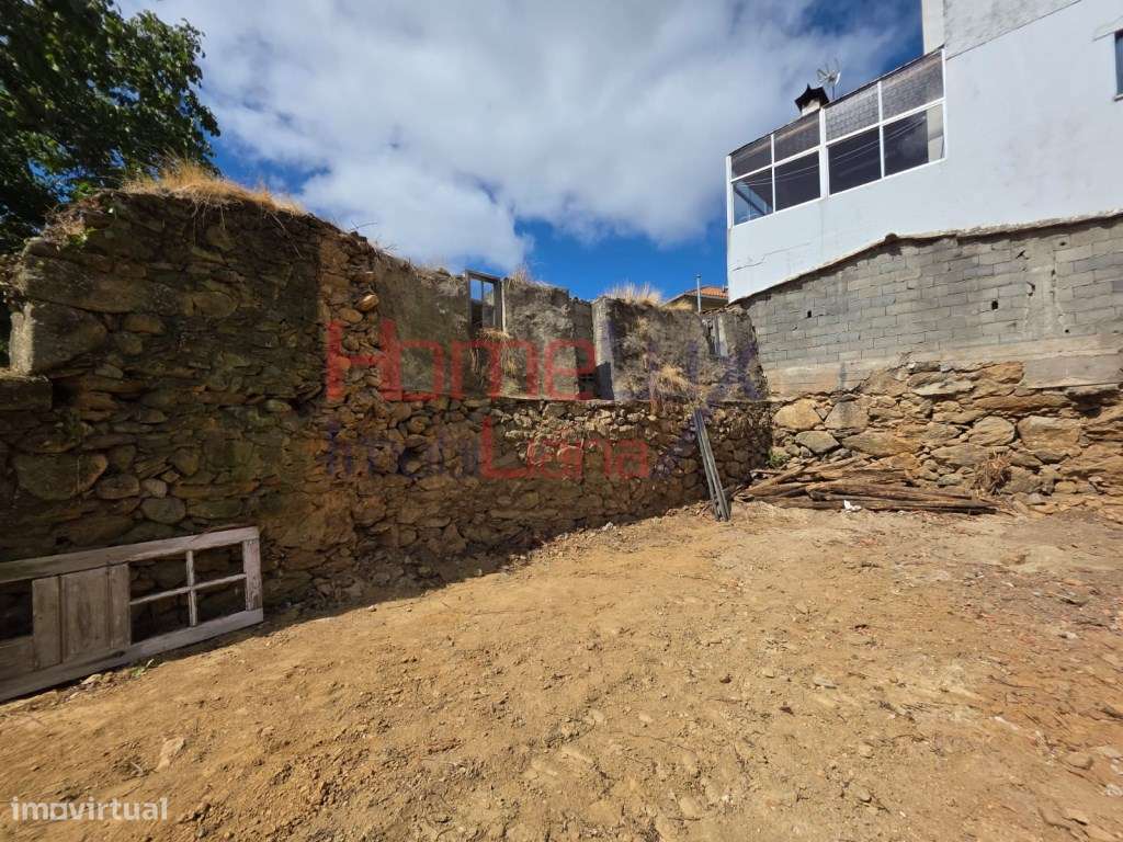 2 Moradias para venda em Cavernães, com terreno de 545m2 - Grande imagem: 3/29