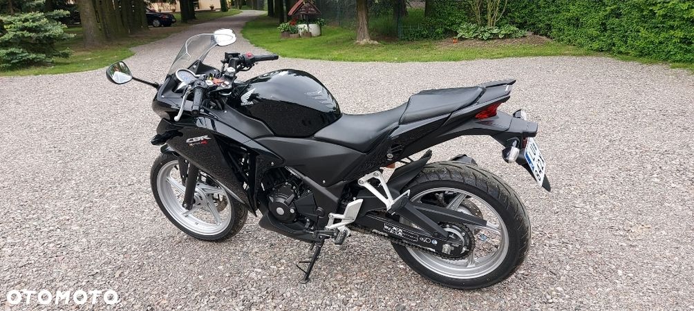 Honda CBR - 1