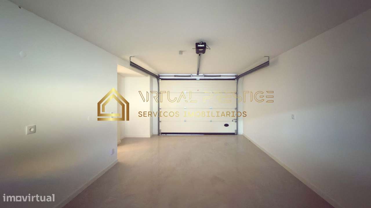 Moradia T4+1 nova com piscina e garagem em Palhais + cave com escri...-28