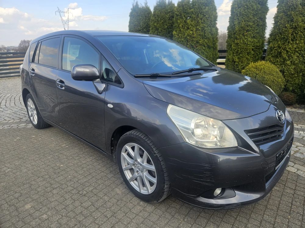 Toyota Verso 2009