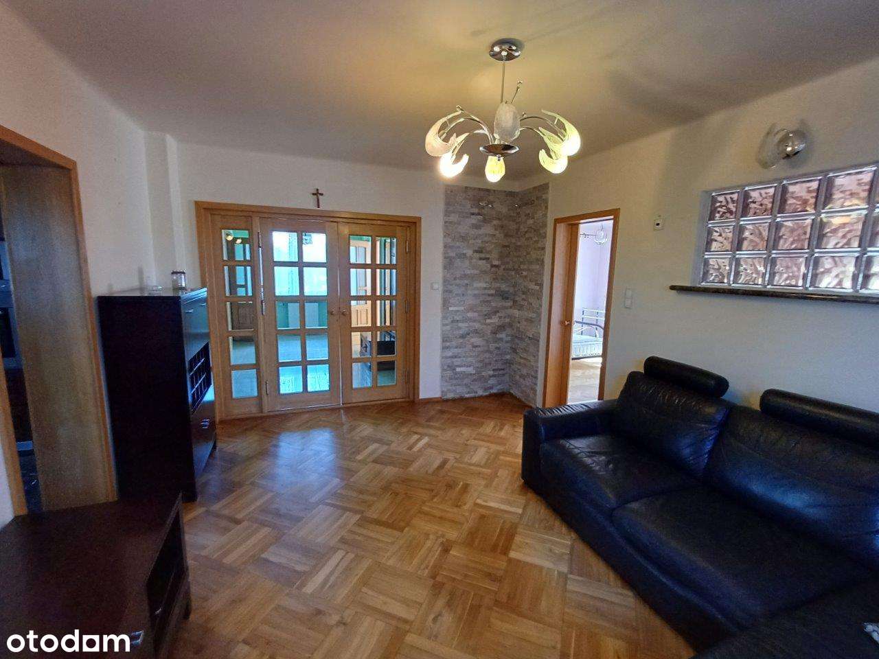 Nieruchomość z wygodnym, rodzinnym domem na wsi - Pełny obrazek: 5/17