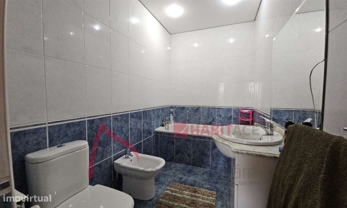 Apartamento T3 com 2 frentes e varandas em Ferreiros – Braga  O Seu Ap-30