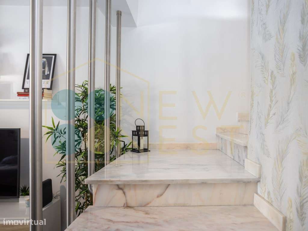 Moradia T2+2 com garagem e jardim, a dois passos do Parque do Serra...-13