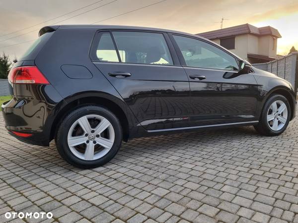 Volkswagen Golf VII 1.2 TSI BMT Trendline - 39