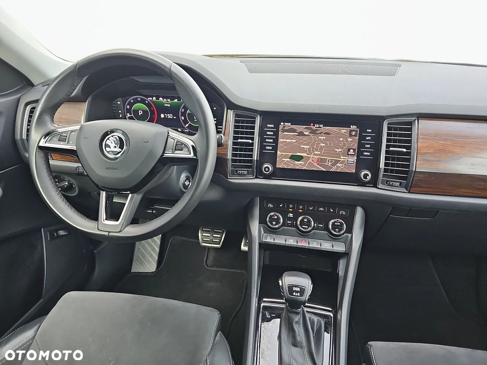 Skoda Kodiaq SCOUT 7.os / Bezwypadkowy / Pierwszy właściciel / Serwis ASO/ FV-23%
