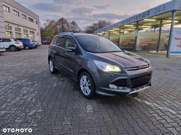 Ford Kuga - 4