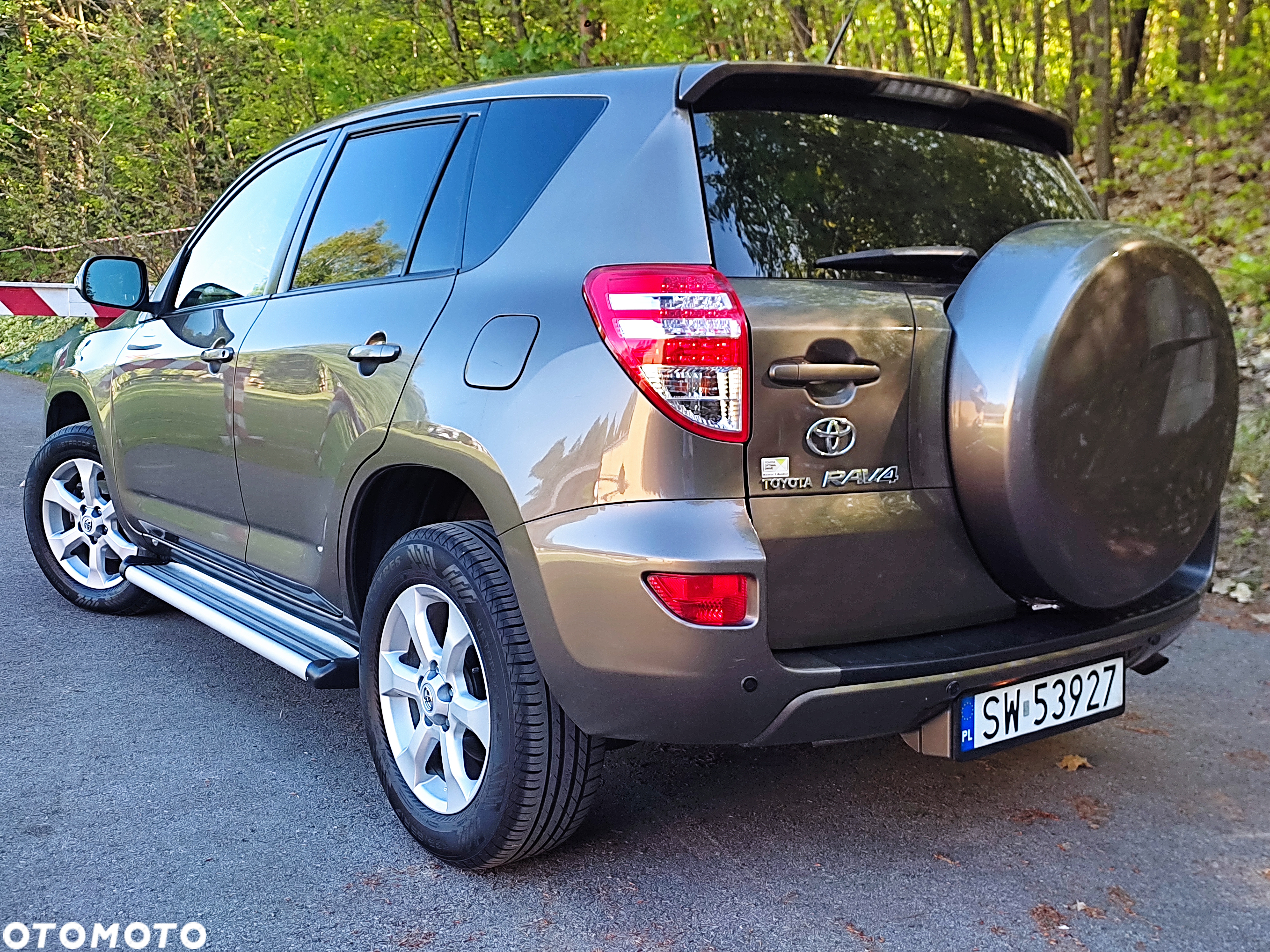 Toyota RAV4 2.0 VVT-i Premium - 31