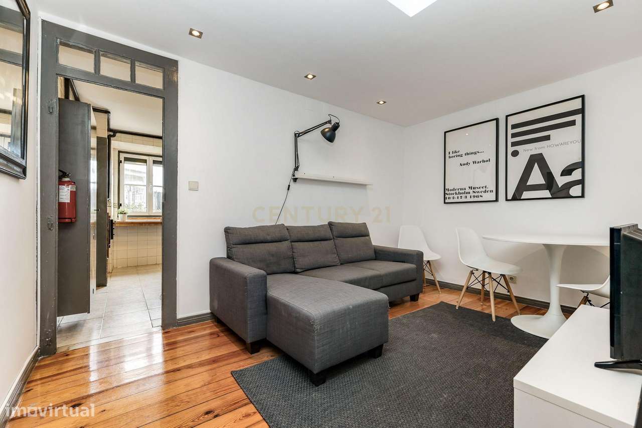 Apartamento T1, junto Lx Factory, 45m2, remodelado e mobilado - Grande imagem: 5/19